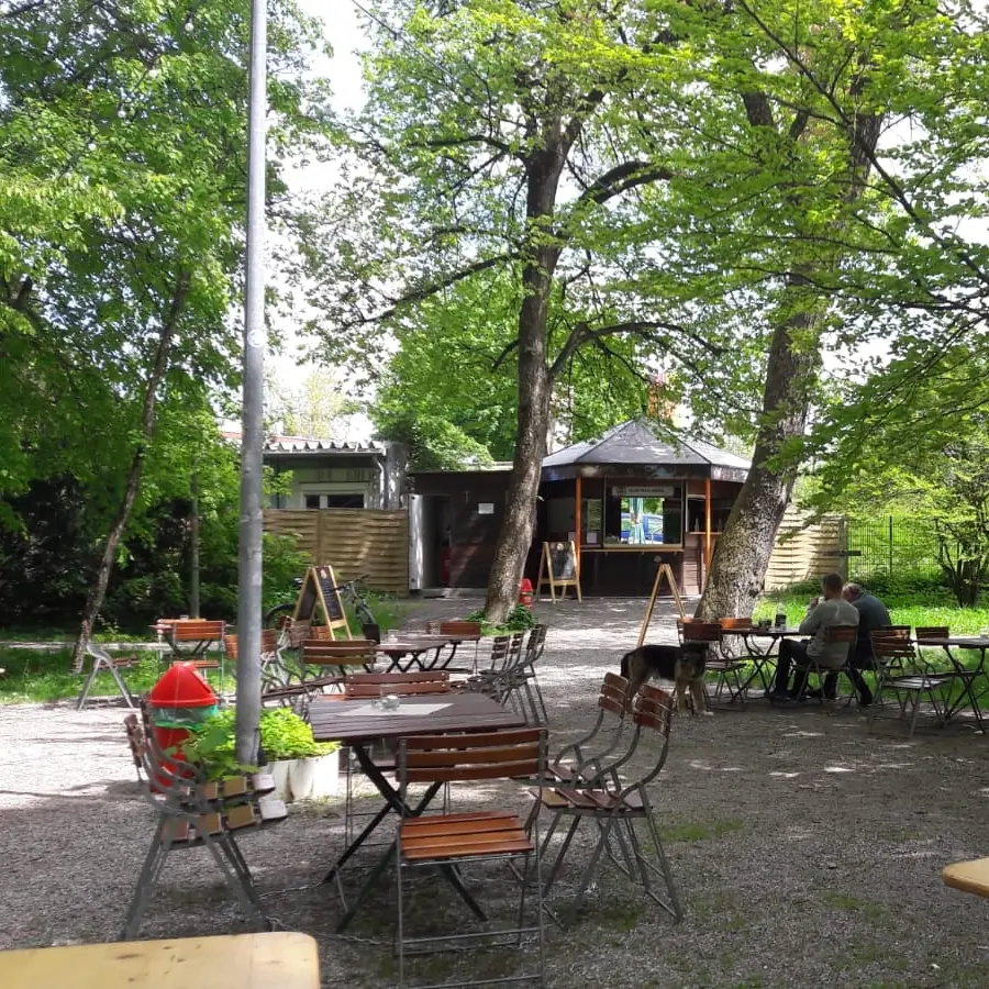 KULT-URIG – der Biergarten in Kaufbeuren
